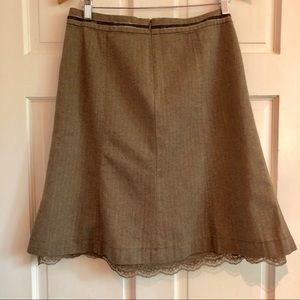 Esprit skirt with lace hem